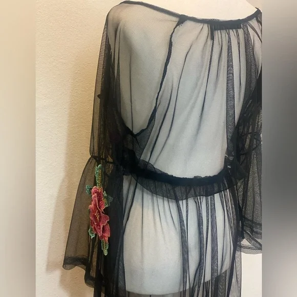 NWOT Potter’s Pot Black Sheer Mesh Dress with Flower Appliqués Size Small - Picture 11 of 13